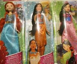Princesses Disney : Pocanhontas Mérida Mulan | 